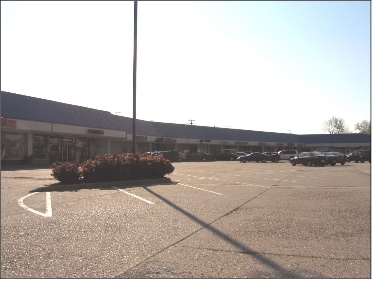 Older, marginal, commercial shopping
centers are recommended for redevelopment. Redevelopment 1.svg