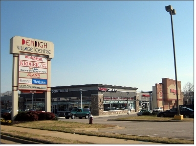 The Denbigh-Warwick Community Center is made up of several shopping centers located at the intersection of Warwick and Denbigh Boulevards.
A plan is needed to unify the shopping areas into a future mixed use center. Activity Centers 1.svg