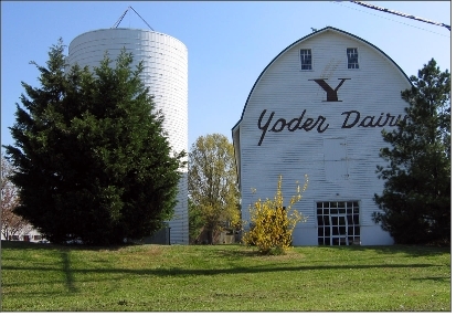 The former Yoder Dairy is owned by Christopher Newport University and serves as an extension of its performing arts facilities.
Cultural Facilities 4.svg