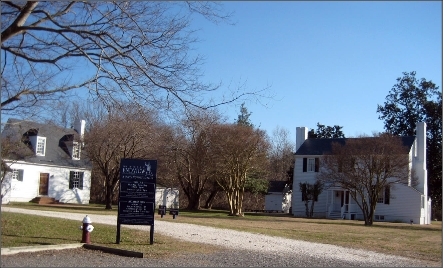 The City owns the historic
Endview Plantation, a living history museum
for the Civil War period in Hampton Roads. Cultural Facilties.svg
